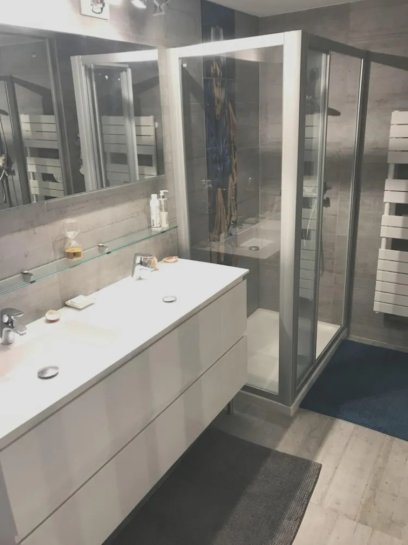 Apartment With 2 Bedrooms in Bandol, With Wonderful sea View, Pool Access, Furnished Terrace - 100 m From the Beach