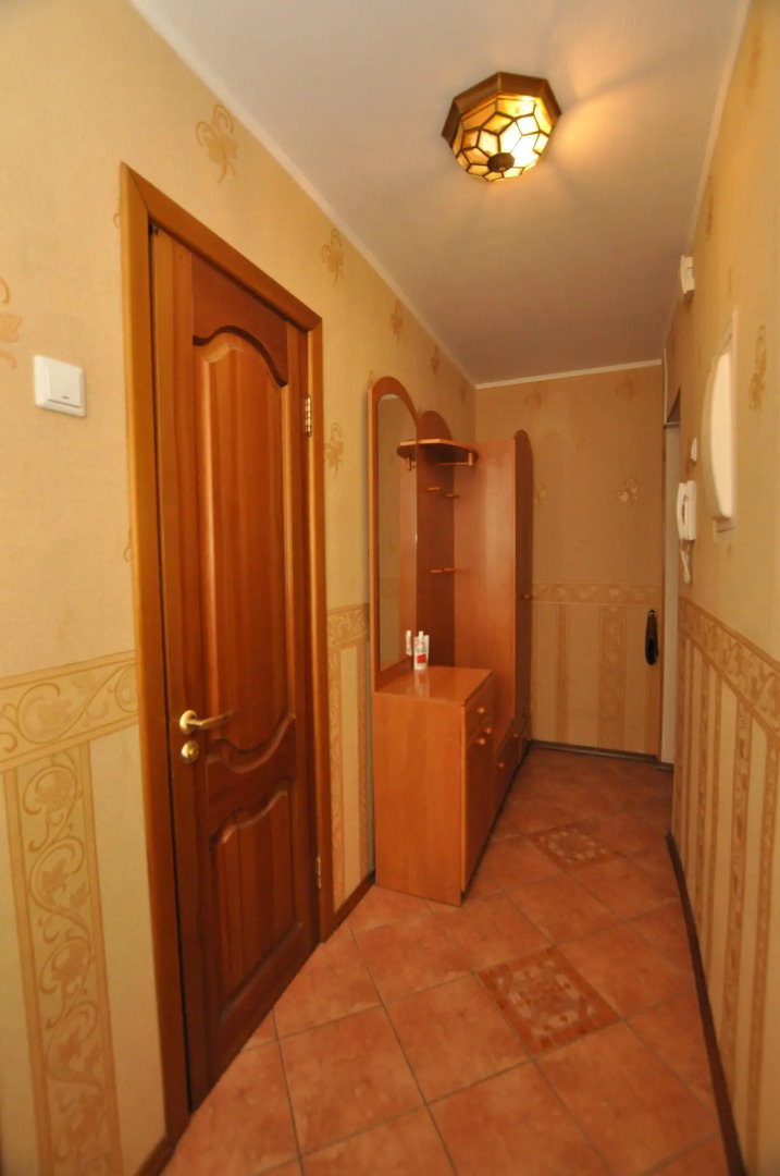 Любава на улице Мезенцева