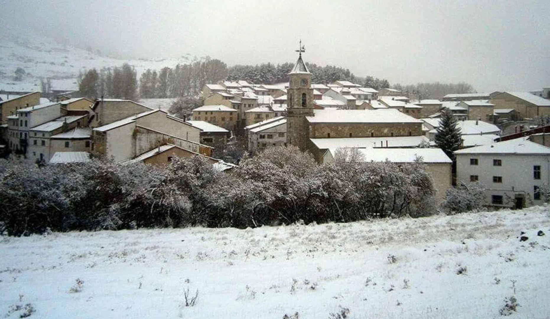 Apartment With one Bedroom in Guadalaviar, With Wonderful Mountain Vie