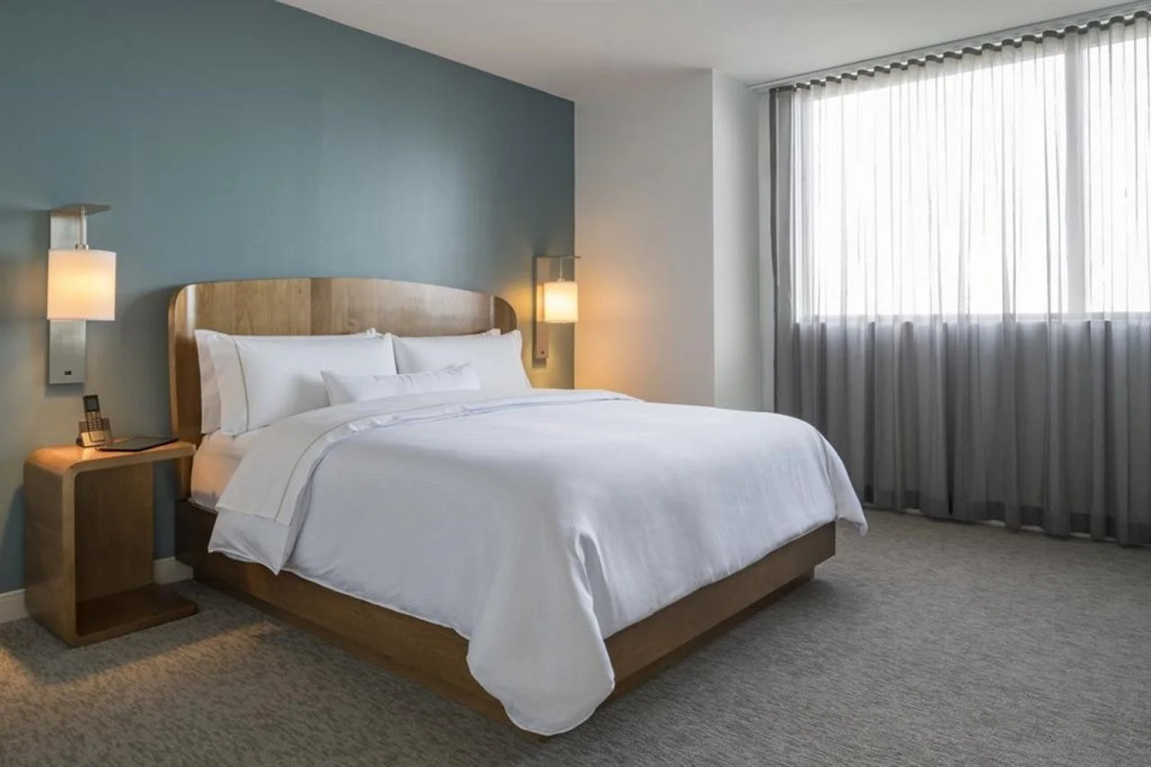 Element Fort Lauderdale Downtown