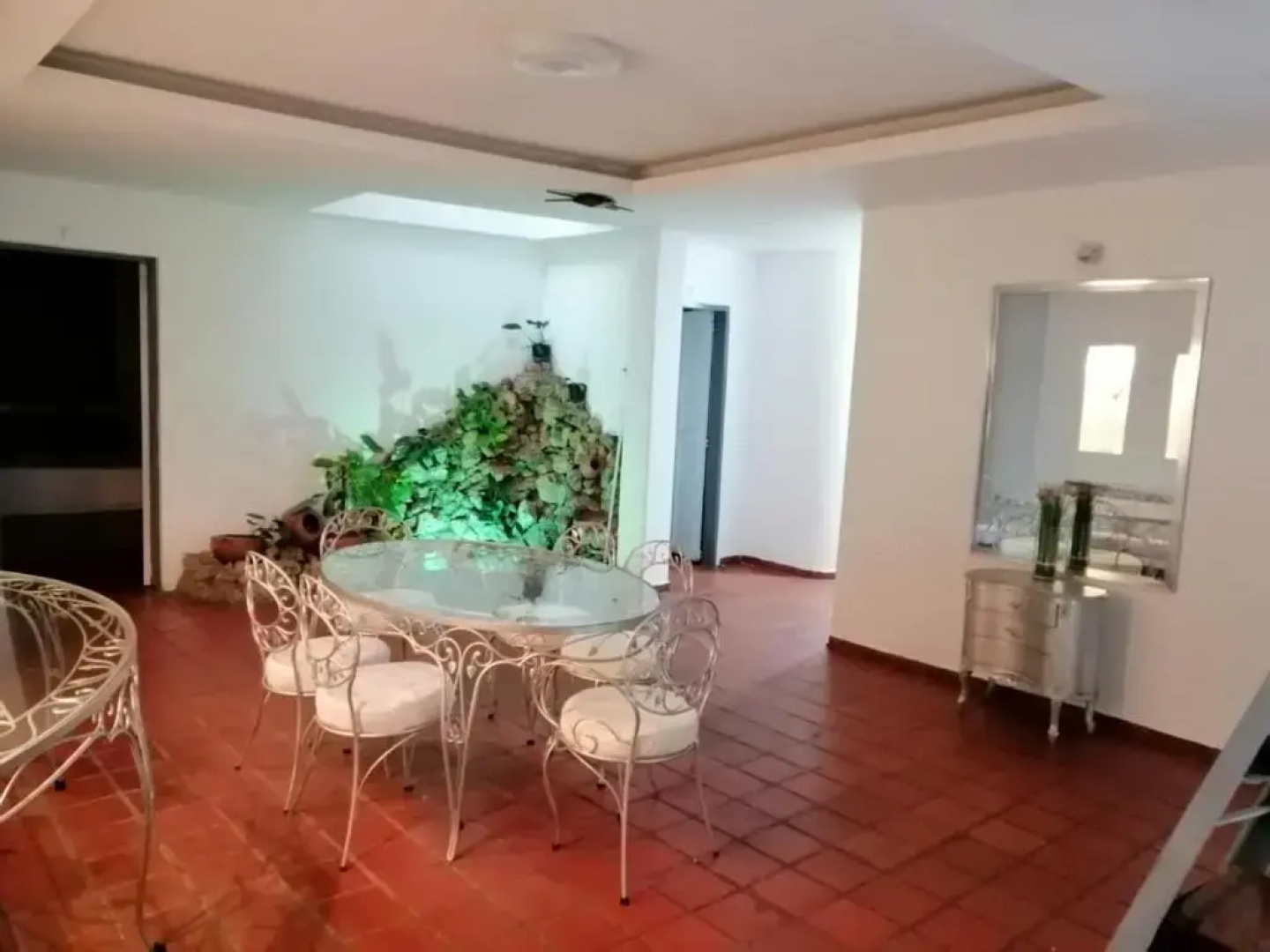Hostal 42