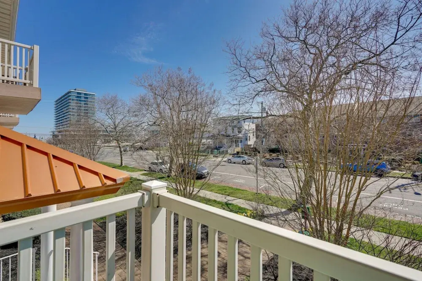 Asbury Park Condo < Half-mi to Beach & Boardwalk!