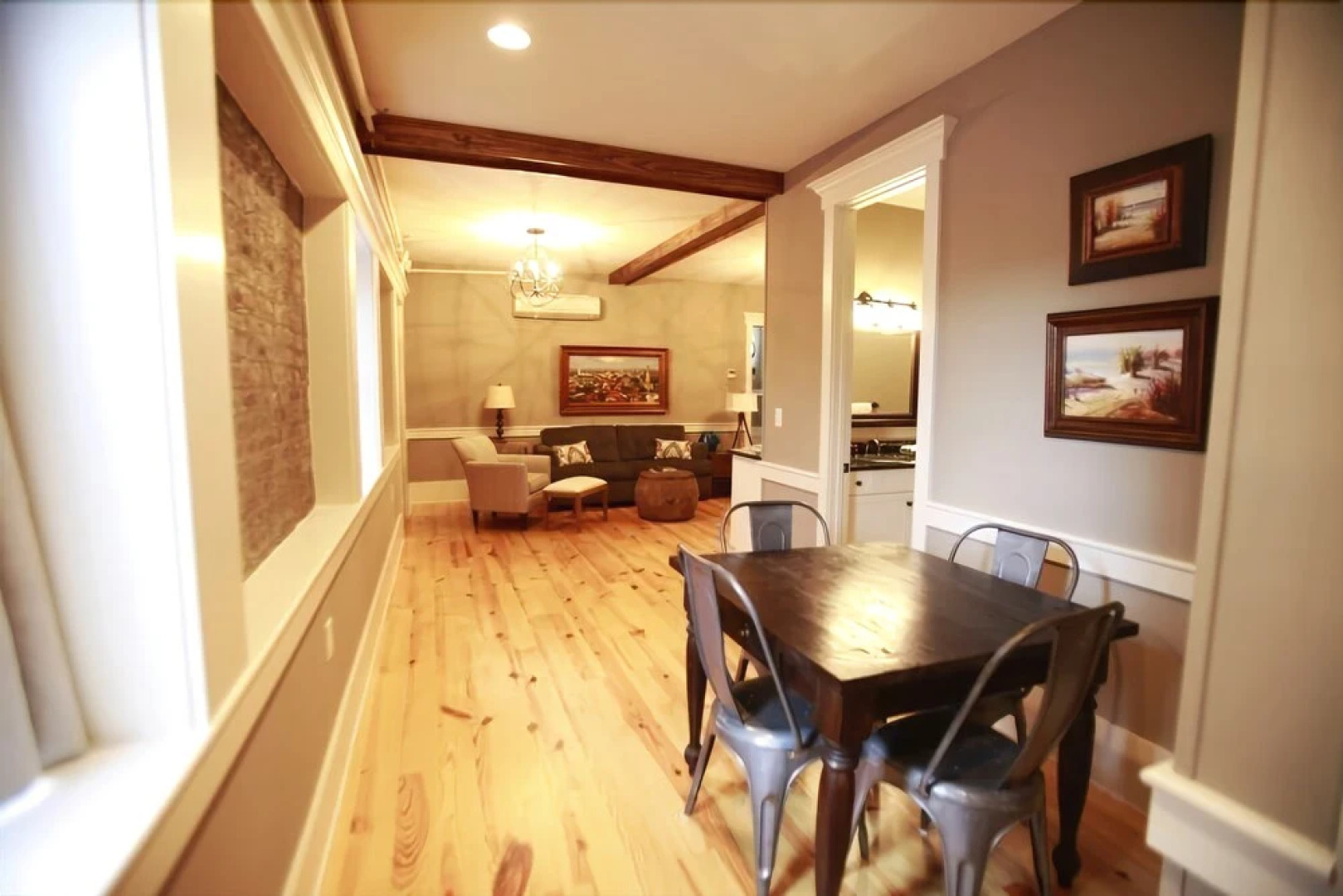 229 King Luxury Suites