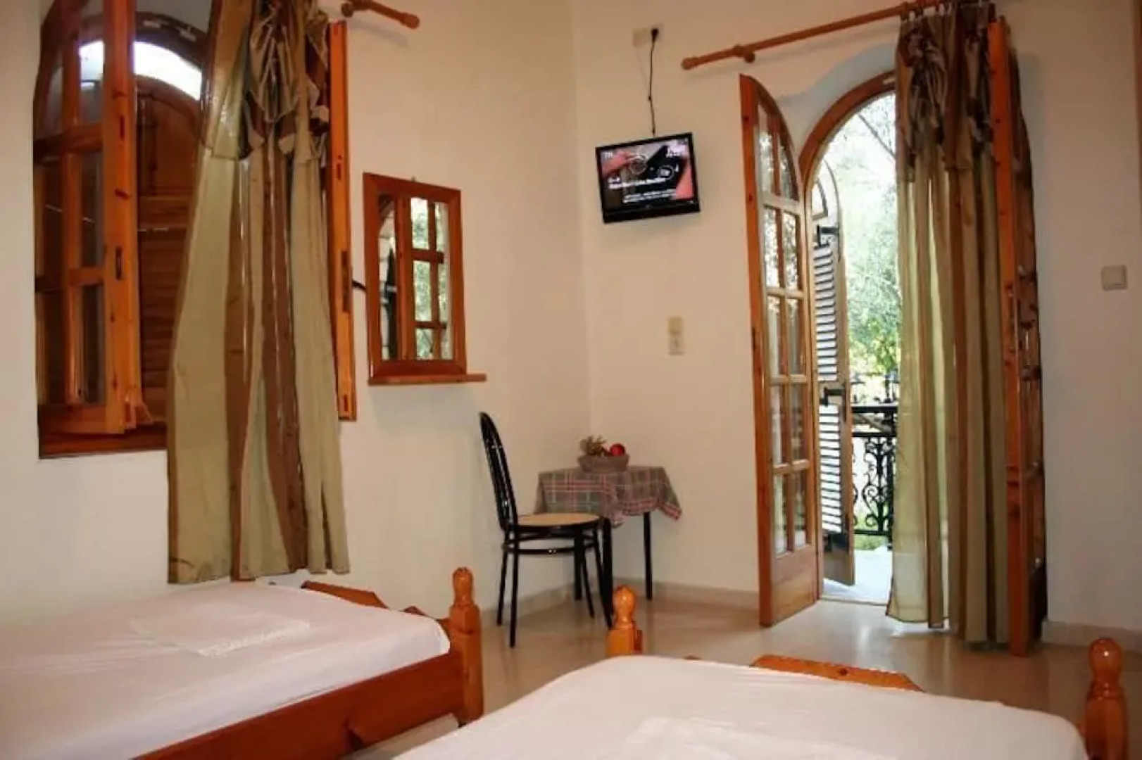 Nikas Rooms & Apartments