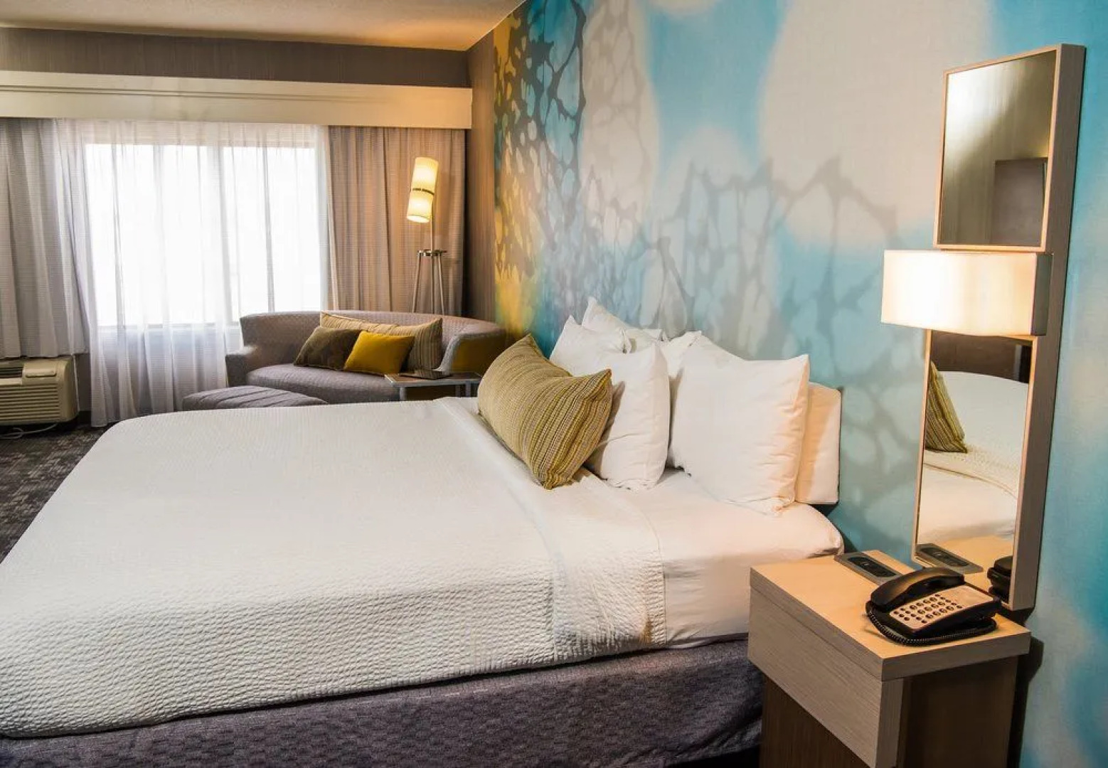 Courtyard Erie Ambassador Conference Center