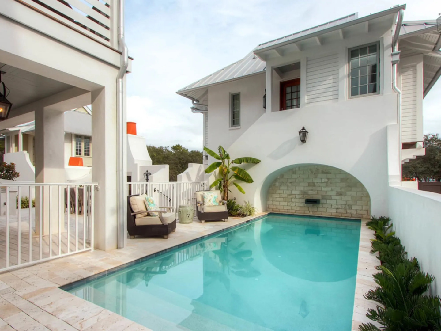 New Providence Main House by RedAwning