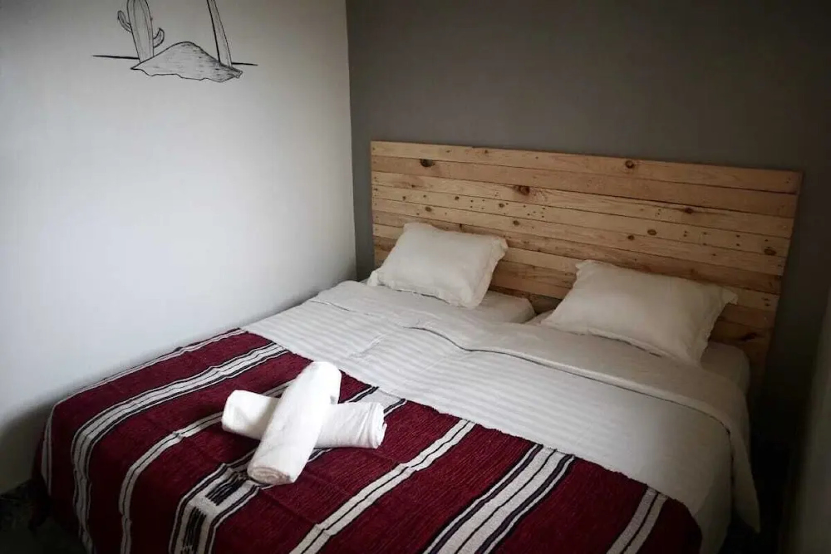 BigBlue Hostel Surf & Coworking