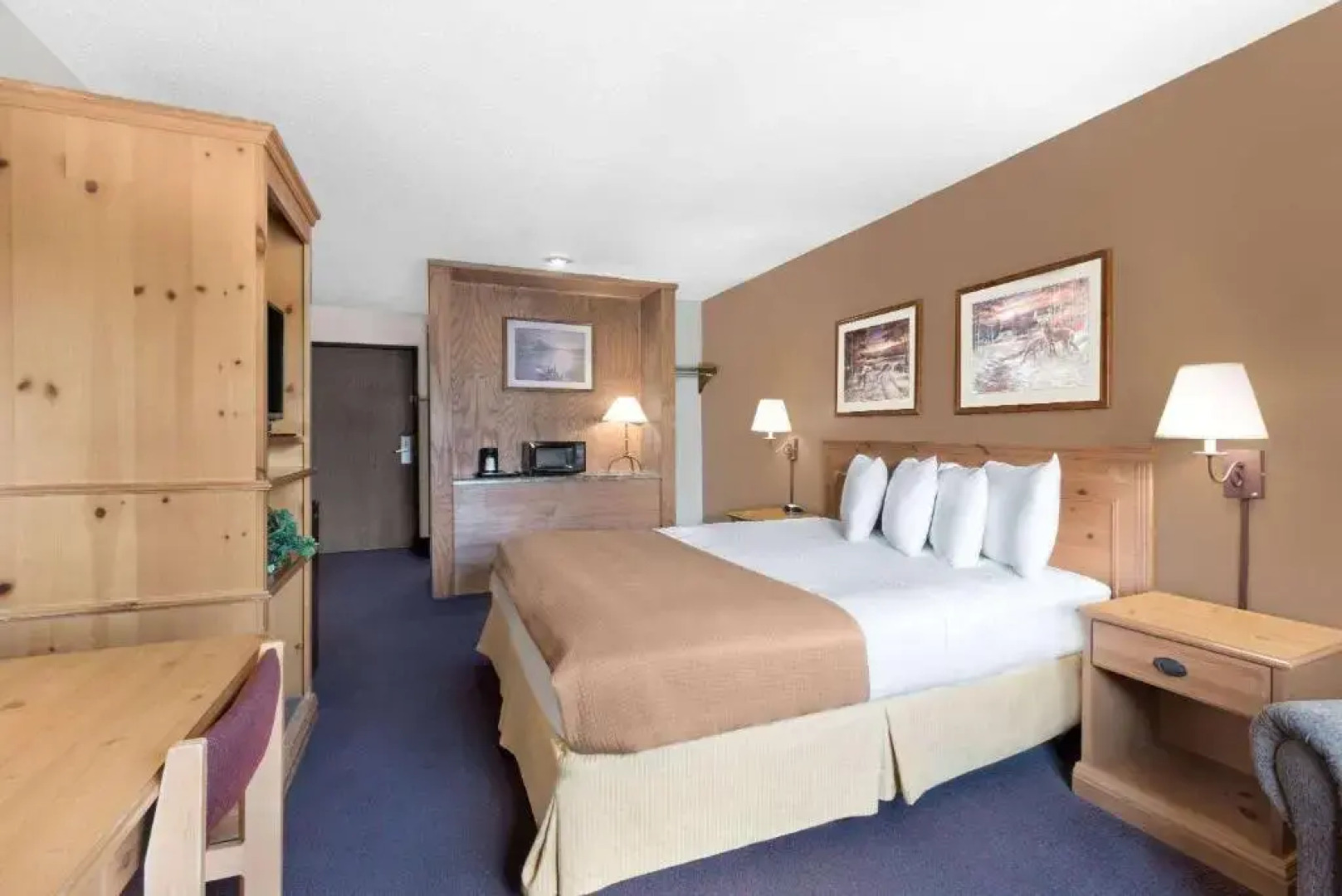 Super 8 Chamberlain SD