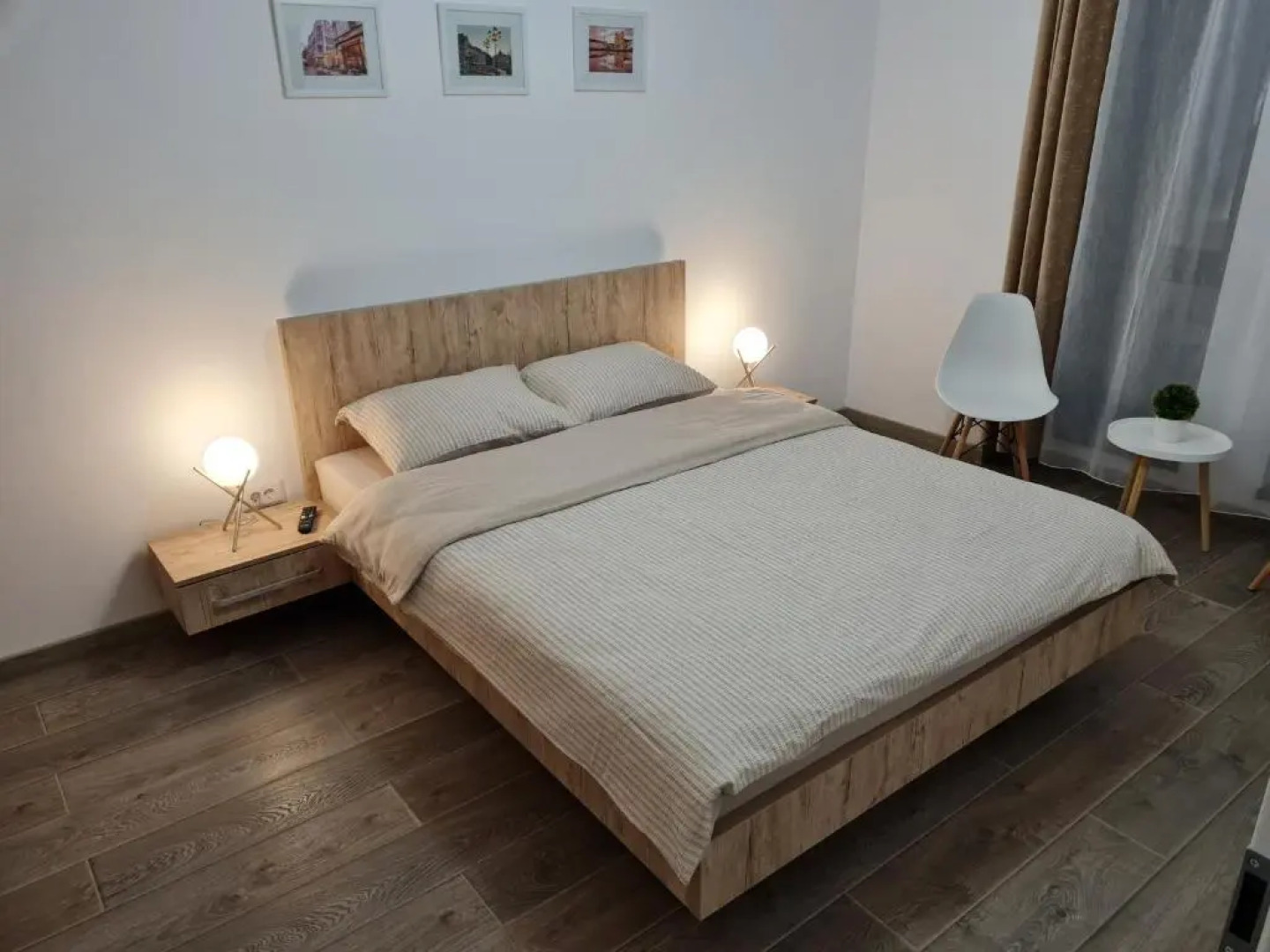 Apartament deosebit cu parcare securizata,lift.