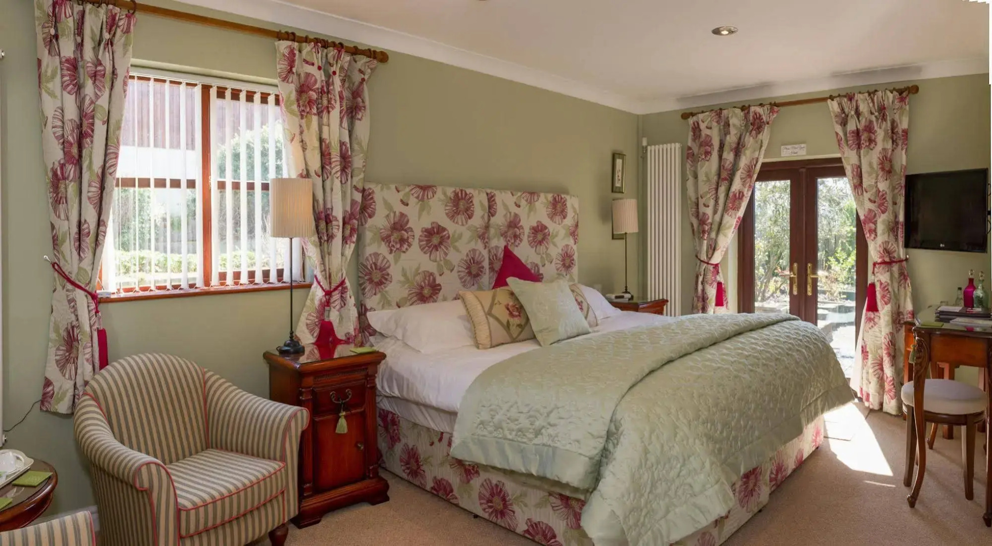 Ty'n Rhos Country House