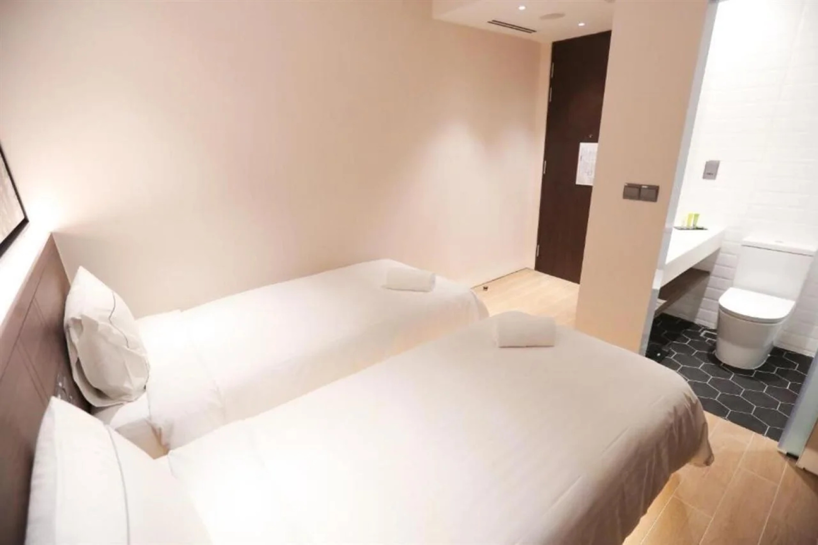 A Hotel Bugis
