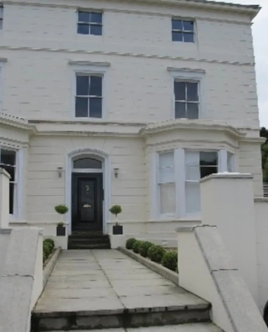 Private Luxury Apartment Near Belfast With Garage