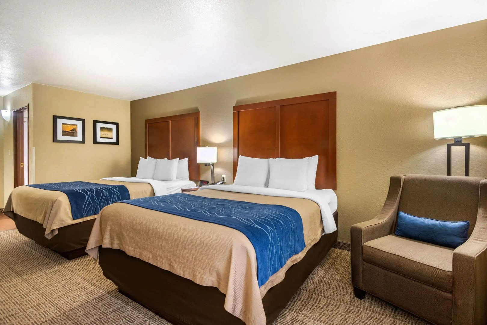 Comfort Inn & Suites Springfield I-44