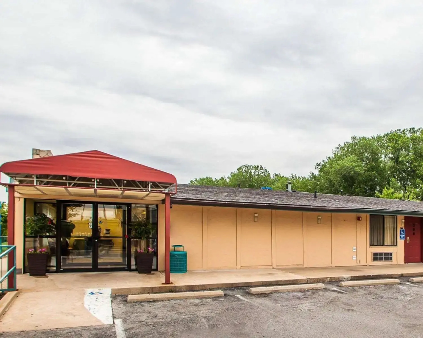 Relax Inn Saint Charles