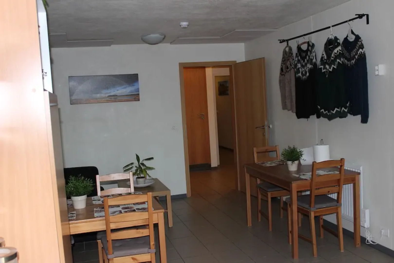 Skammidalur Guesthouse