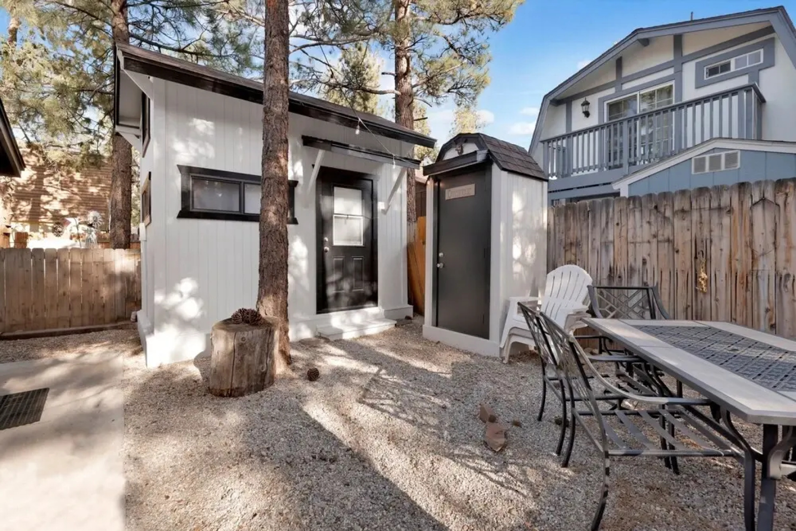 2144-pura Vida Bungalow 2 Bedroom Home by RedAwning