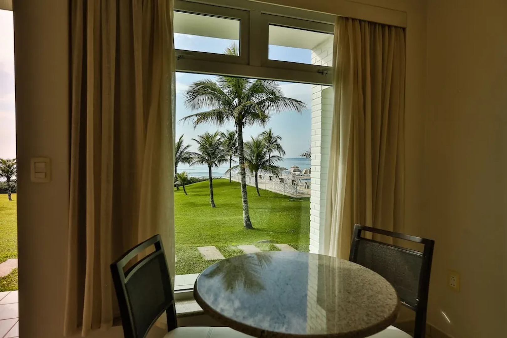 Itapema Beach Hotel & Convention