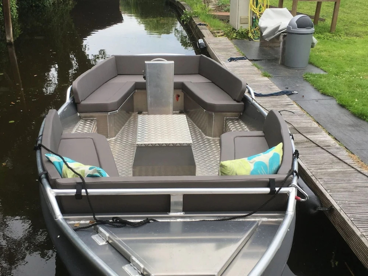 Cozy Holiday Home With Terrace