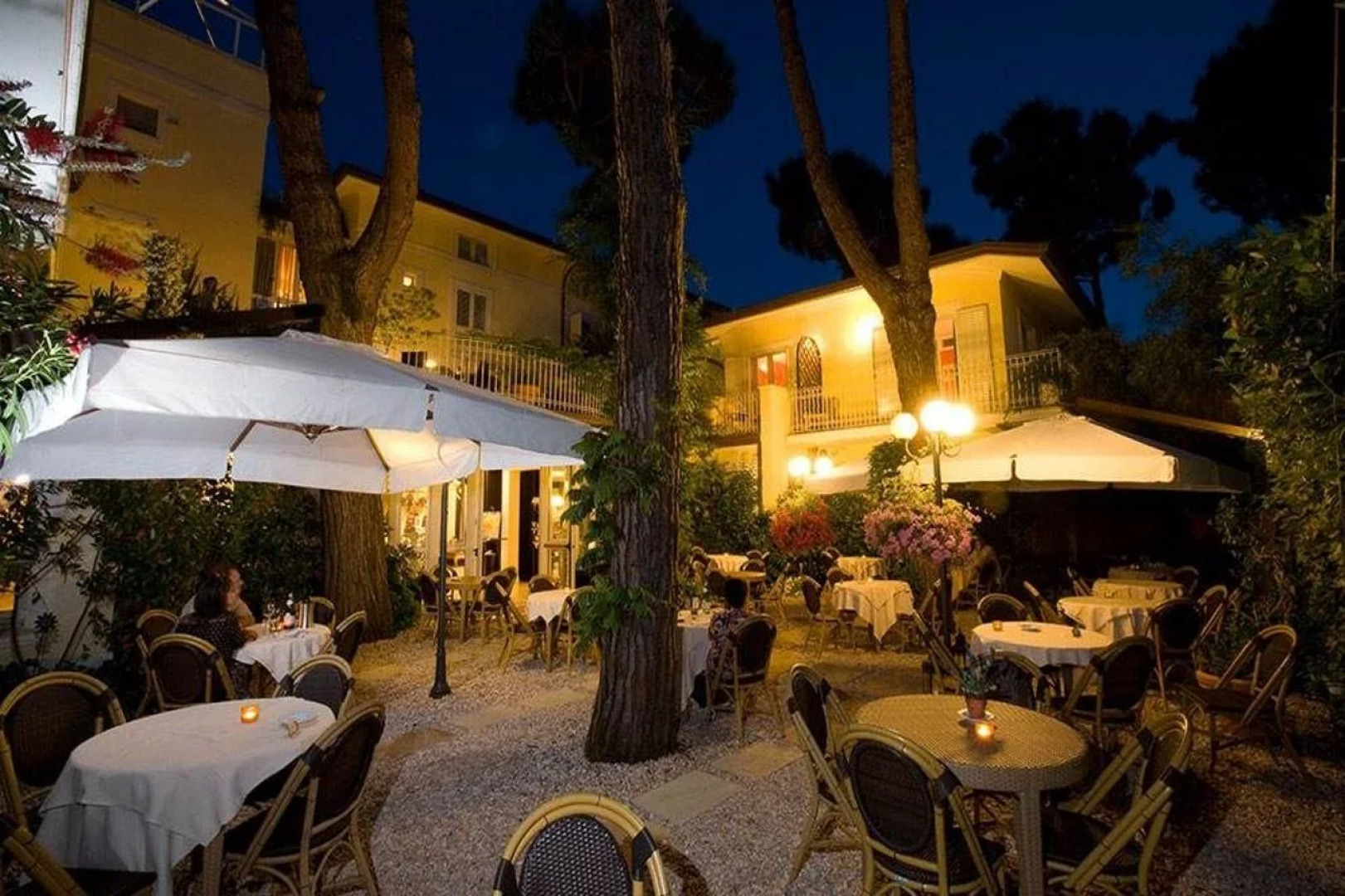 JR Resort Logos Forte dei Marmi