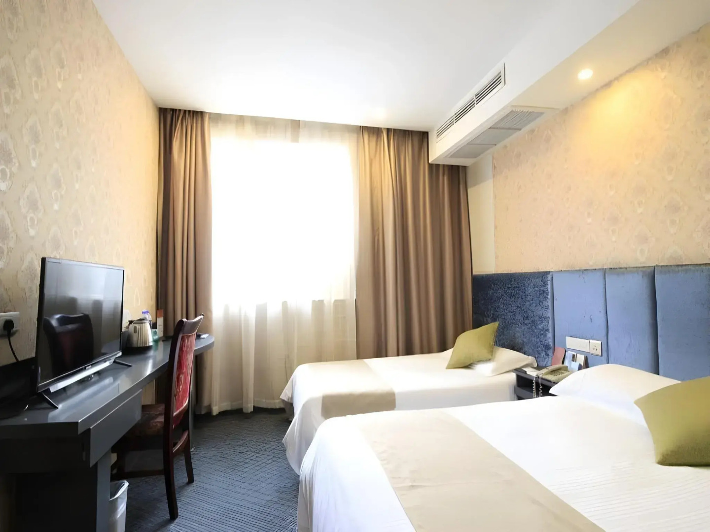 GreenTree Inn WenZhou XiaoNanMen Express Hotel