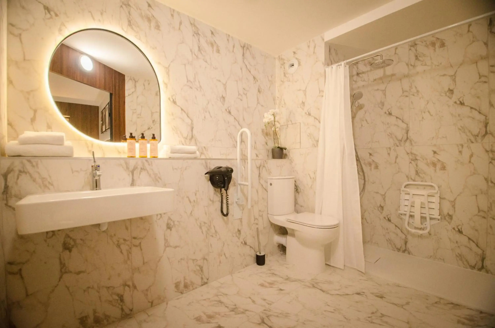 Отель Golden Tulip Villepinte Roissy — Parc Des Expositions