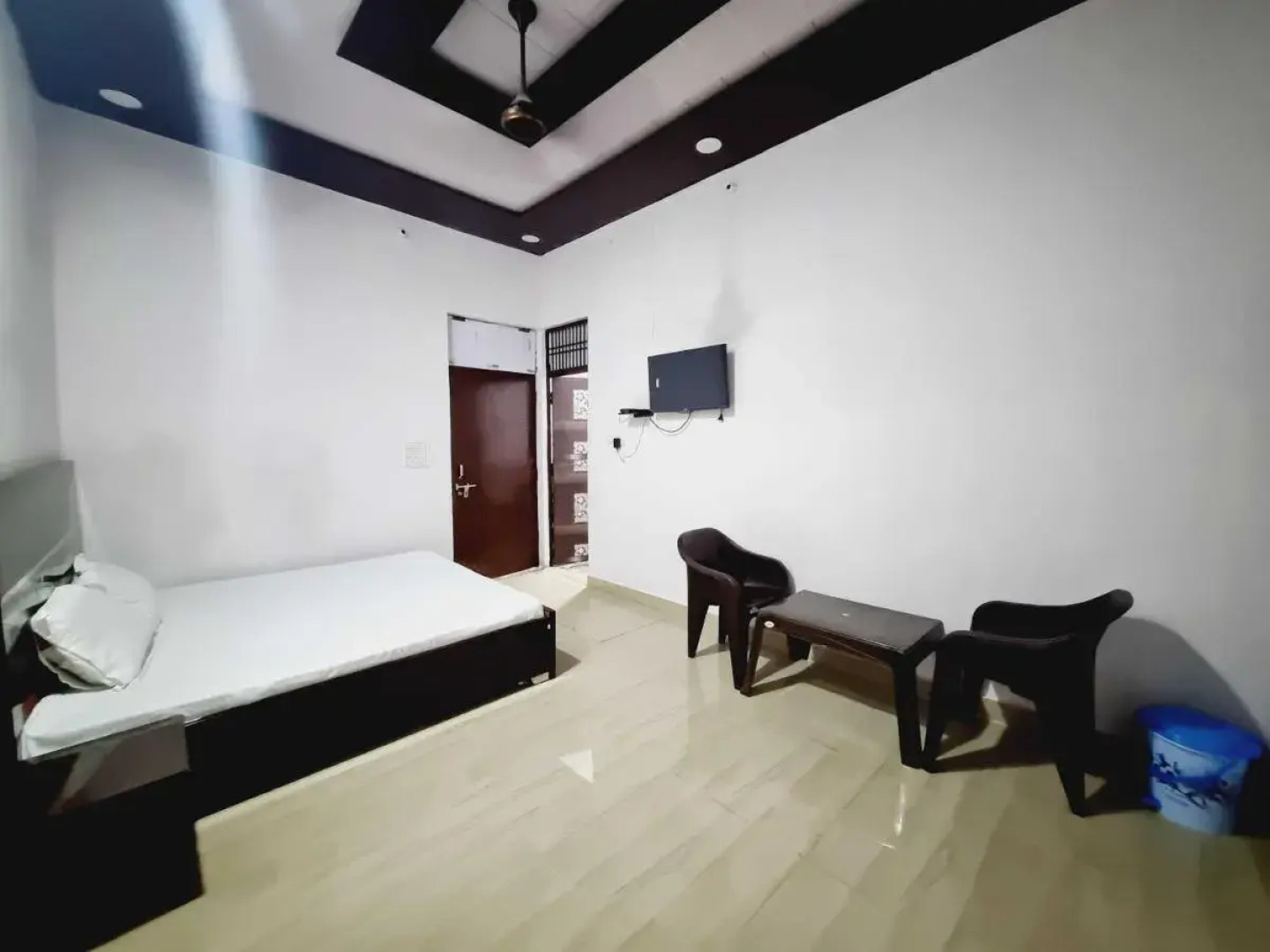 Oyo 701386 Hotel Shiva & Restaurant