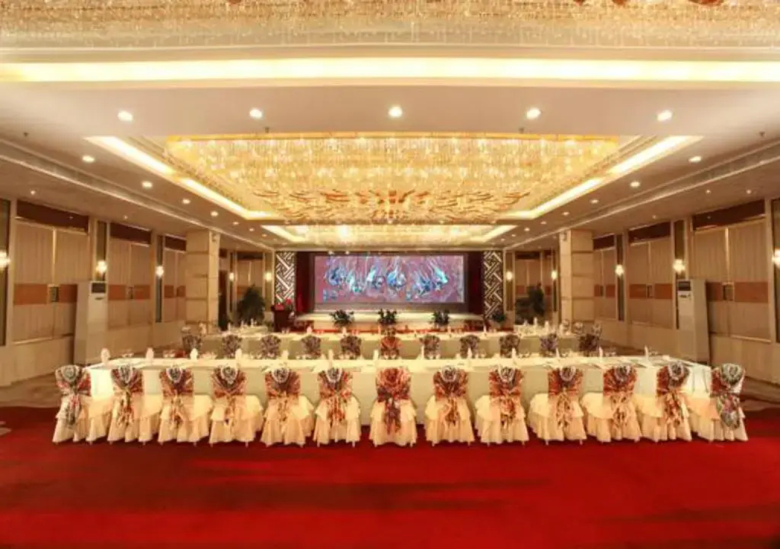 Dun Huang Binguan