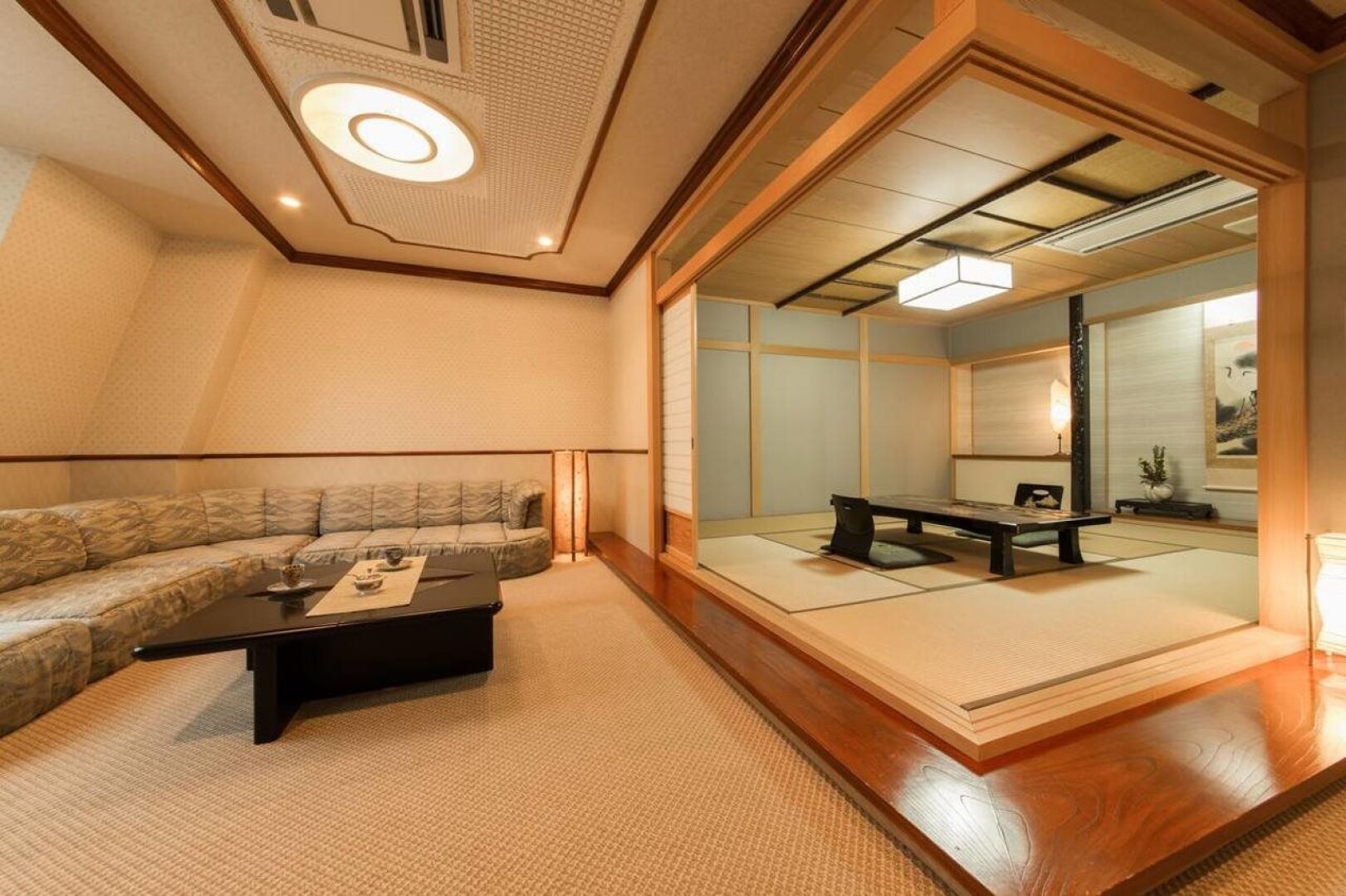 Okuhida Yakushi No Yu Honjin