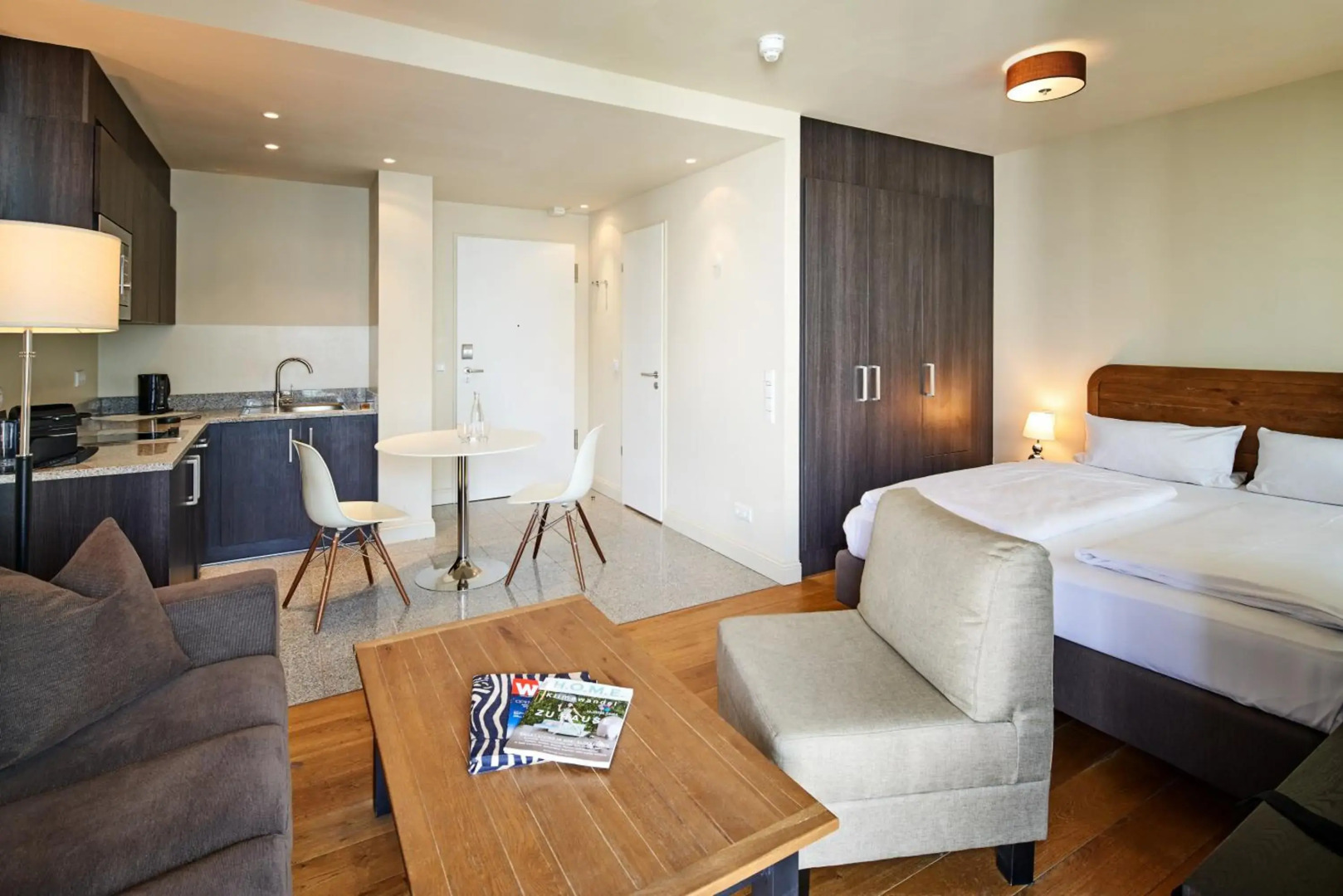 Mondrian Suites Berlin Checkpoint Charlie