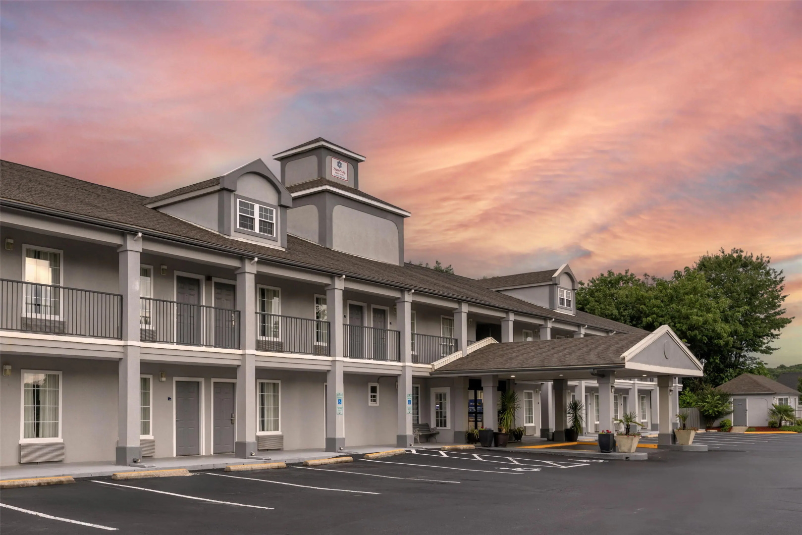 SureStay Plus Hotel by Best Western Asheboro