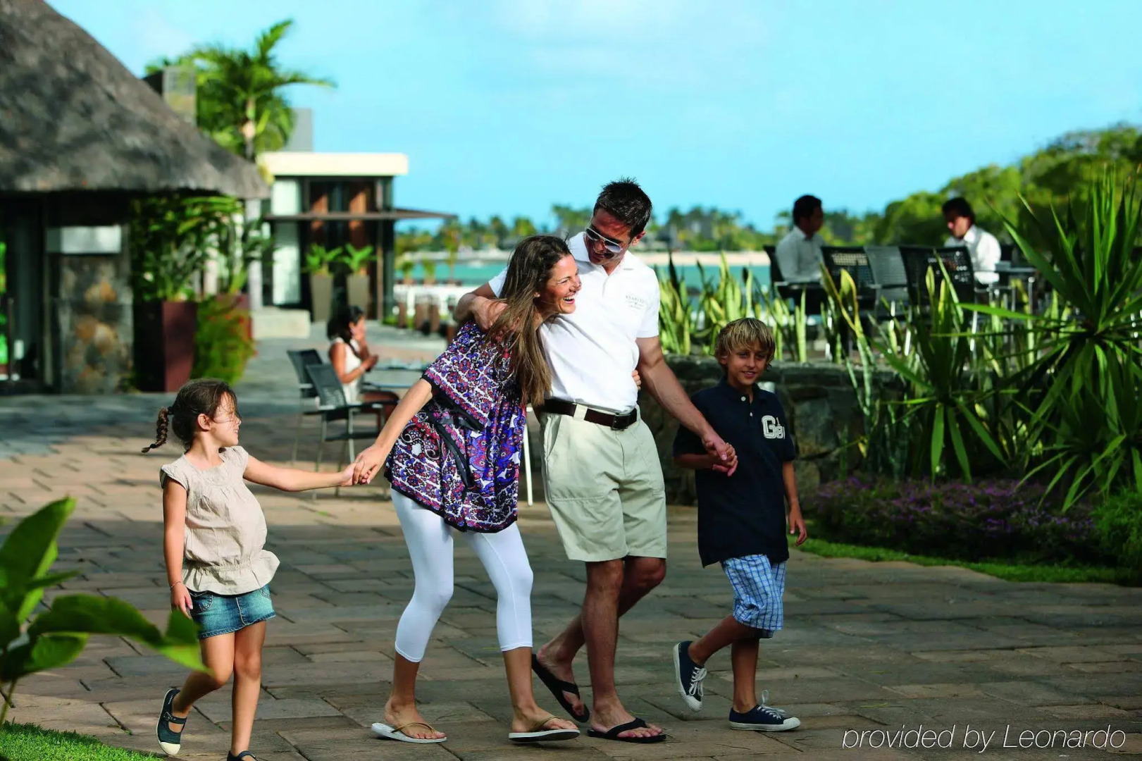 The Bay Club at Anahita