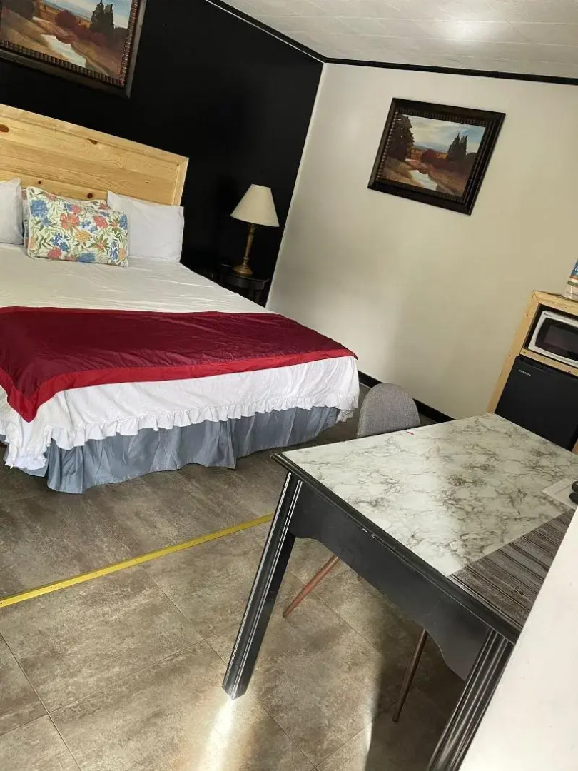 Fiesta City Motel