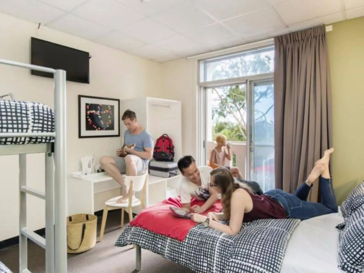 YHA Adelaide Central