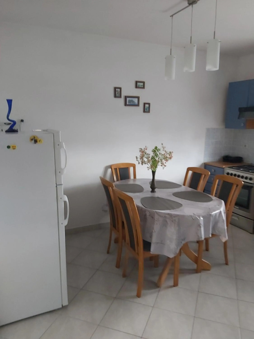 Apartment Lara