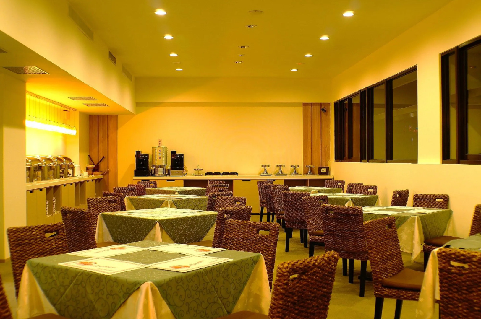 Lealea Garden Hotel Moon