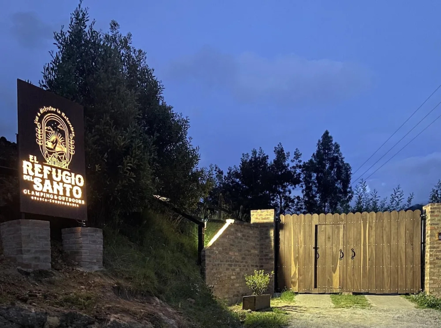 Cabañas el refugio del santo