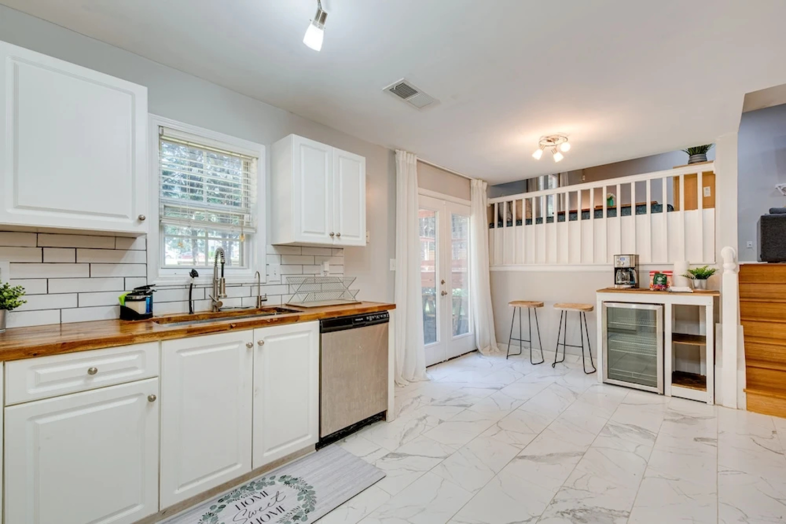 Smyrna Home w/ Deck & Patio: 17 Mi to Downtown ATL