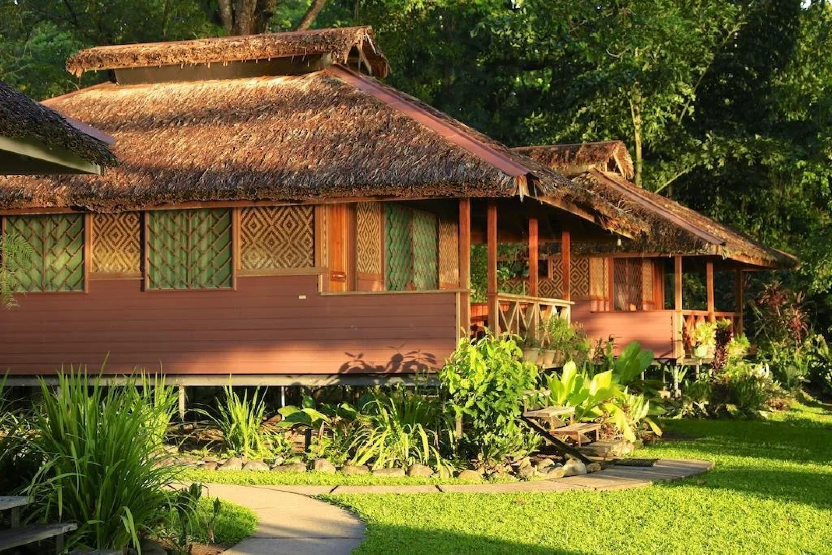 Walindi Plantation Resort