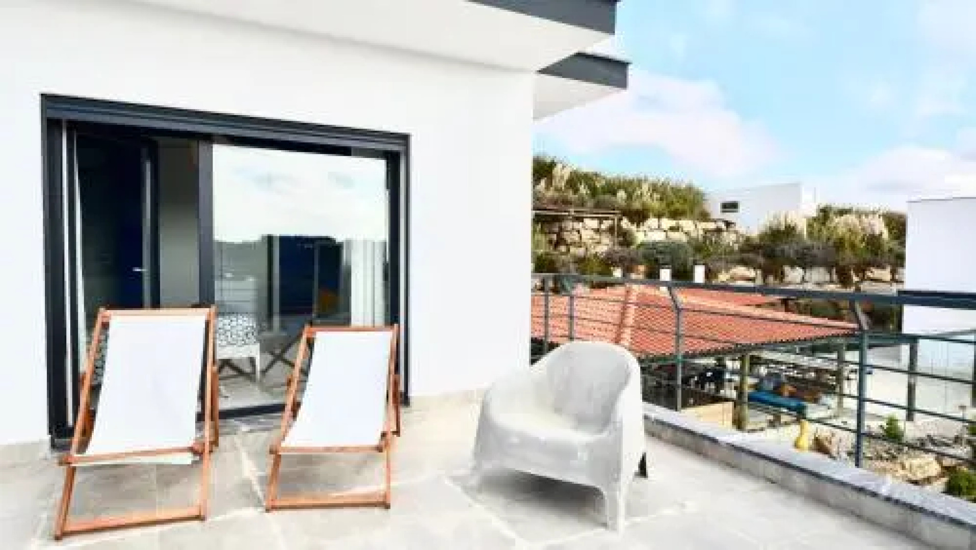 The Maverick Surfvillas