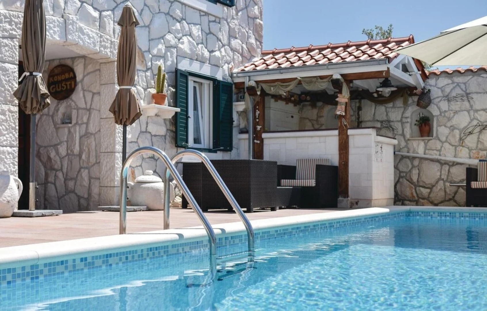 Amazing Home in Razanj With Sauna, Wifi and 6 Bedrooms