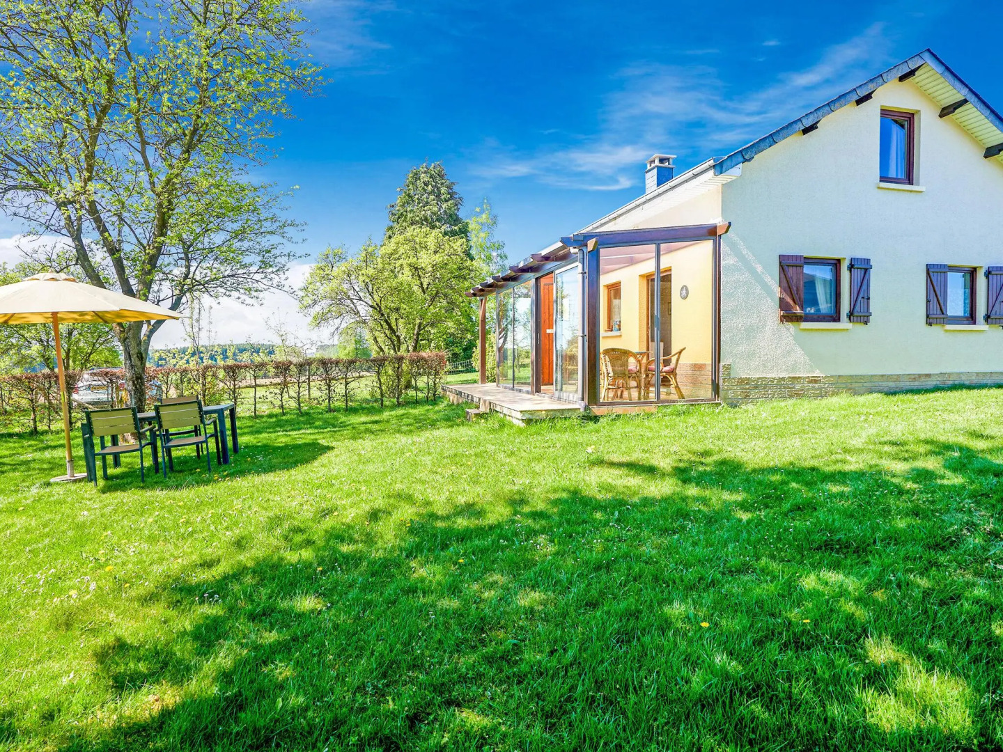 Holiday Home in Porcheresse Daverdisse