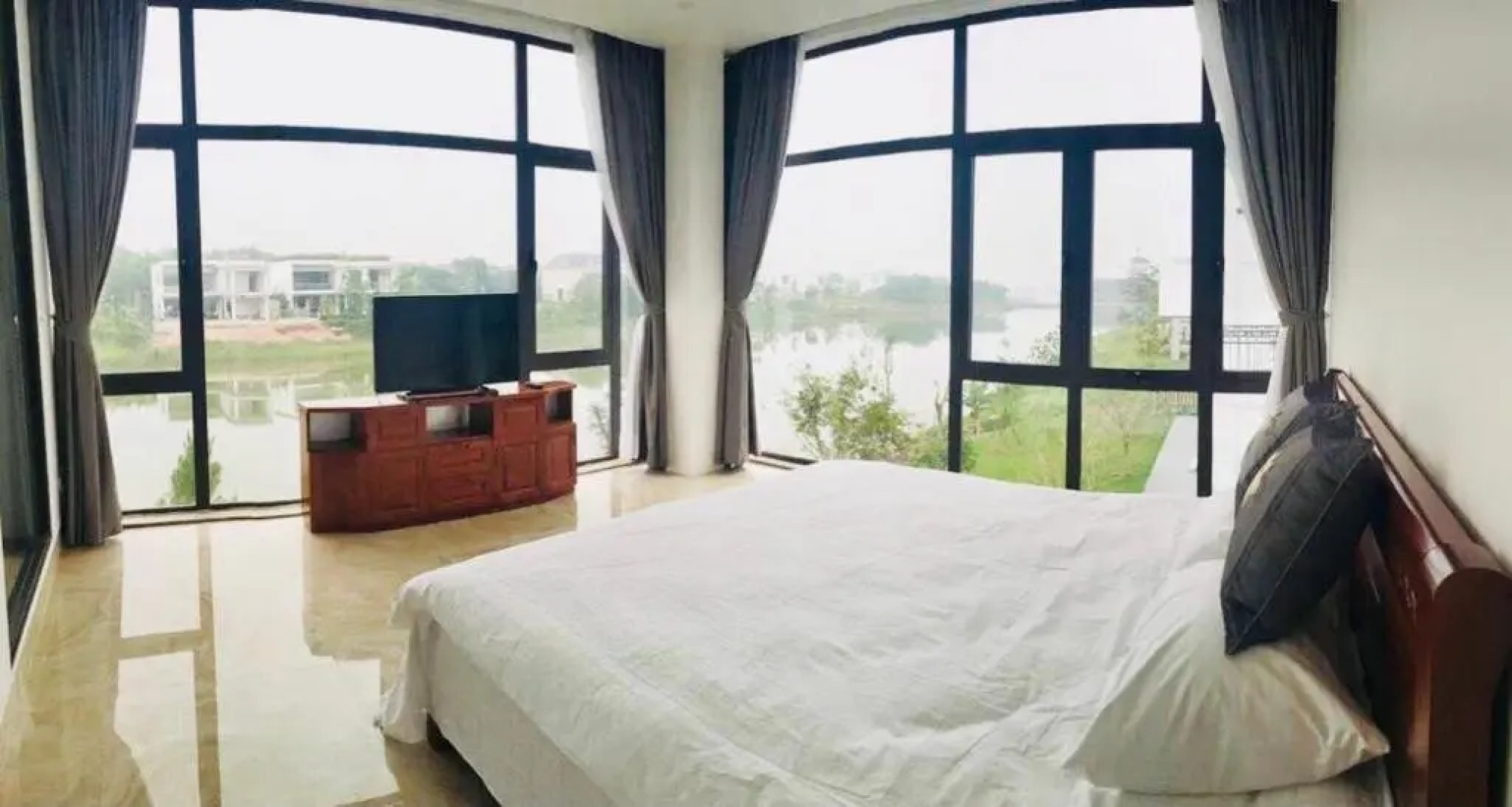 Villa CBT Flamingo Dai Lai