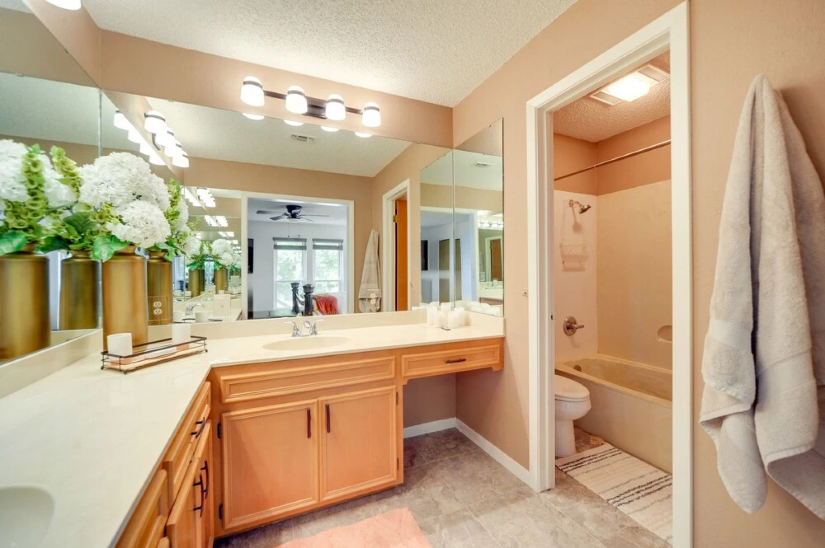 Dog-friendly Texas Retreat w/ Fireplace & Grill!