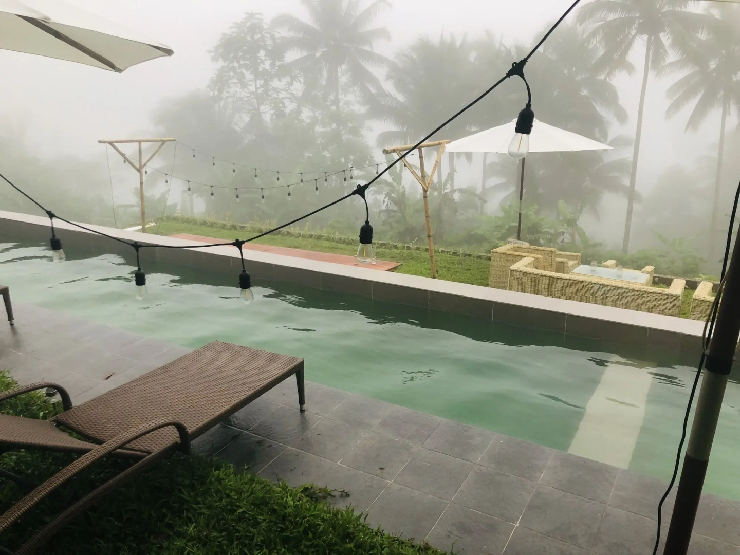 Bintana Sa Paraiso Binunsaran