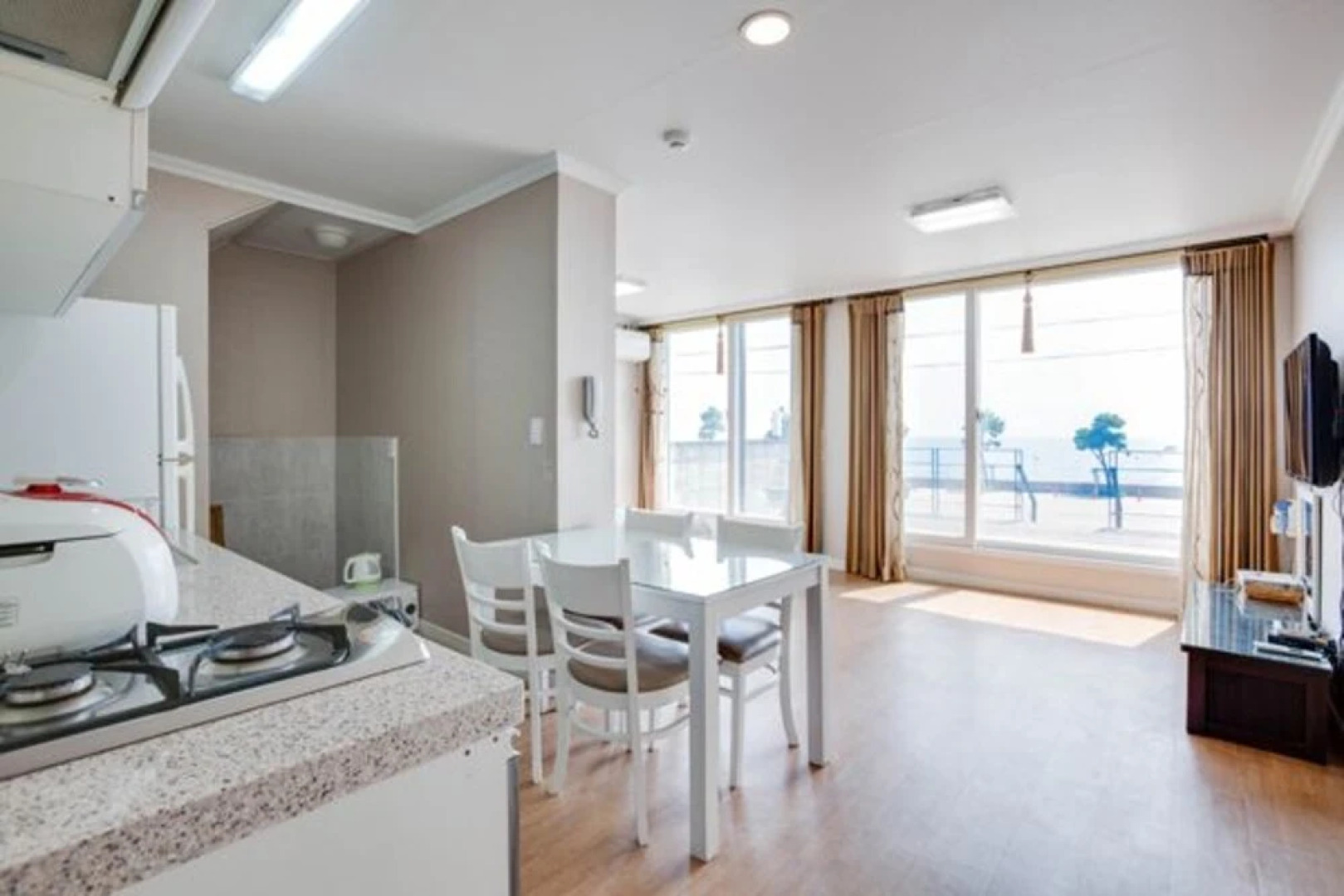 Yeongdeok Ilhwasu Pension