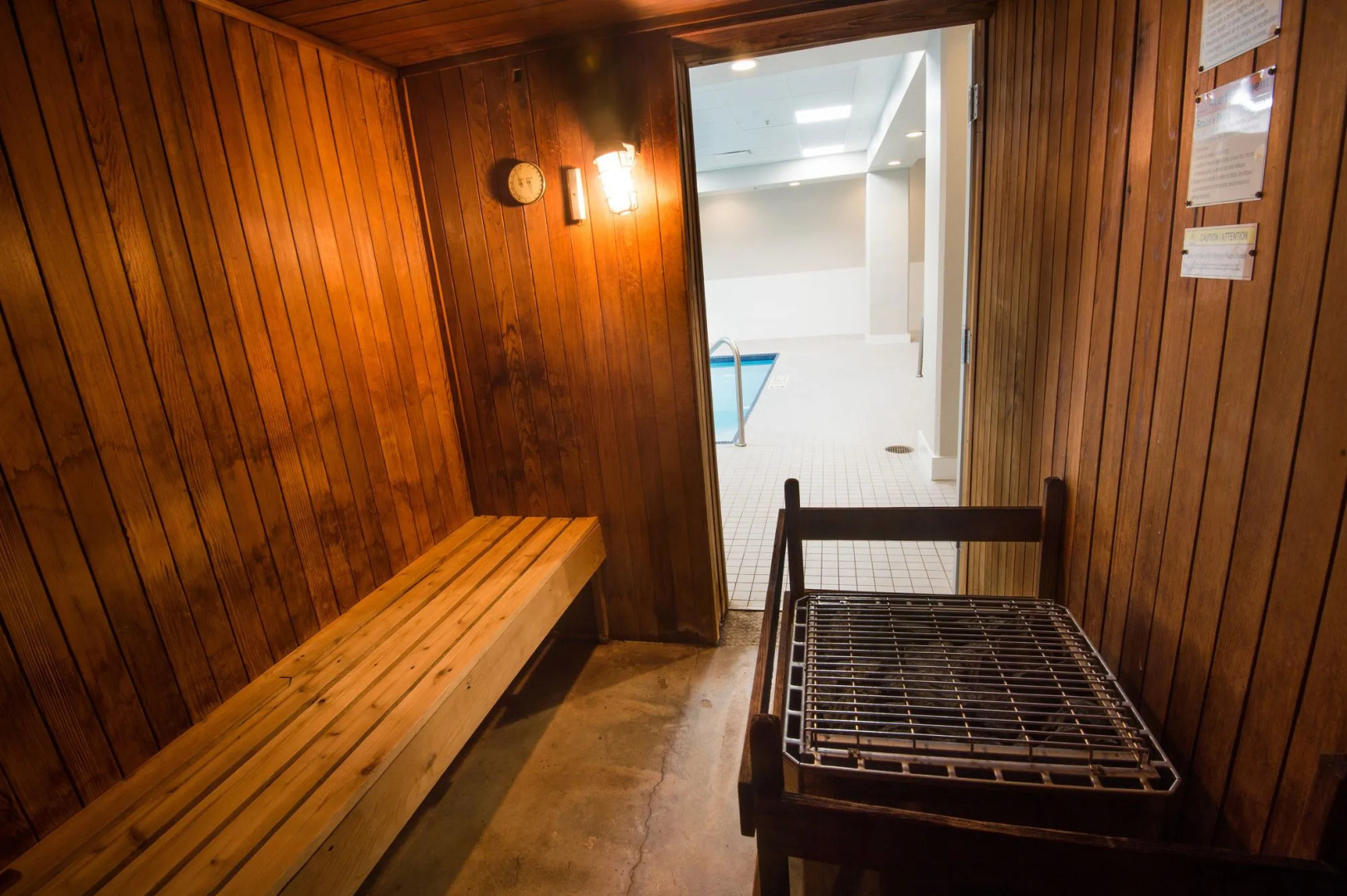 Crowne Plaza Cleveland at Playhouse Square by IHG