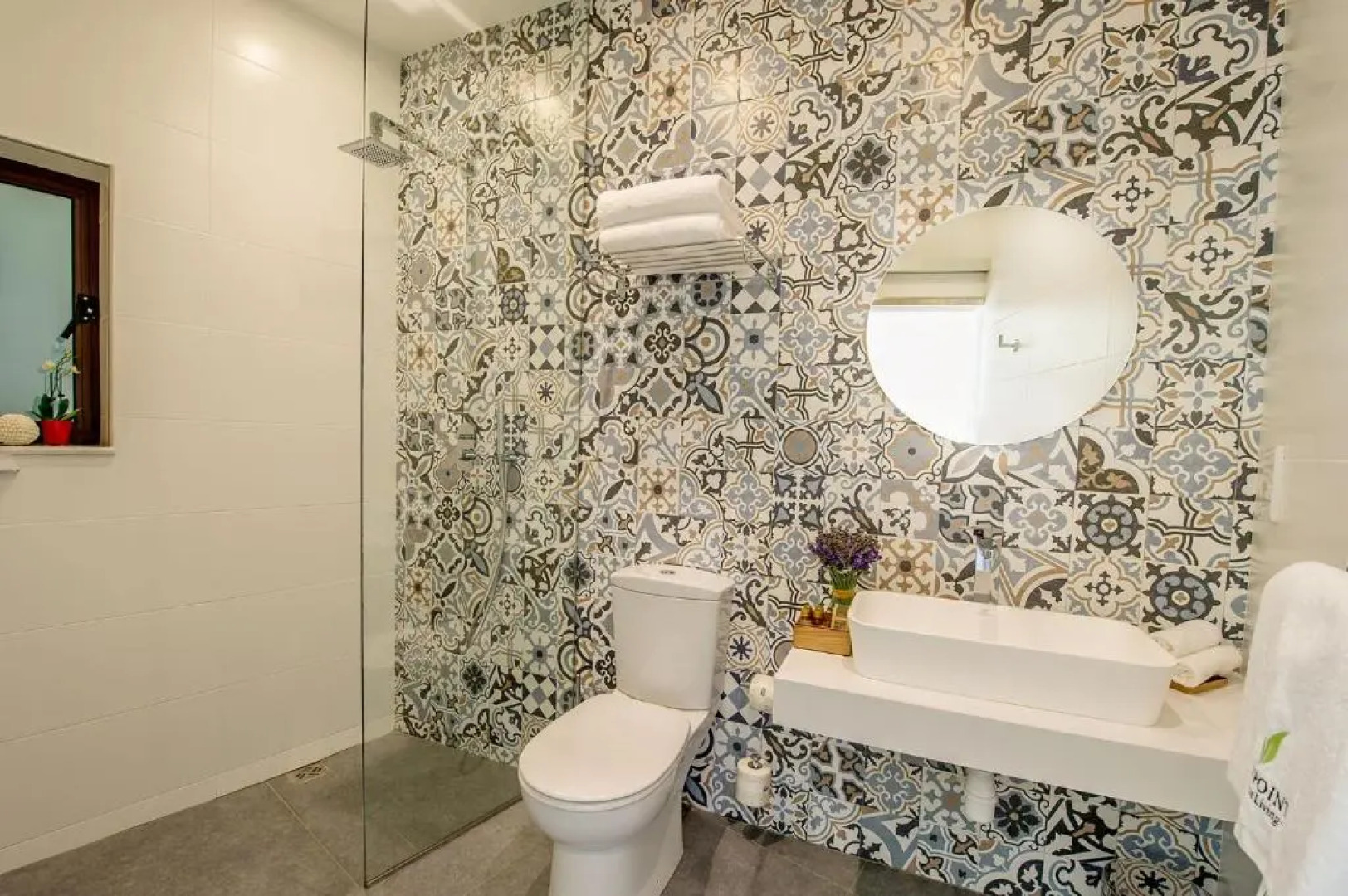 Viewpoint Boutique Living