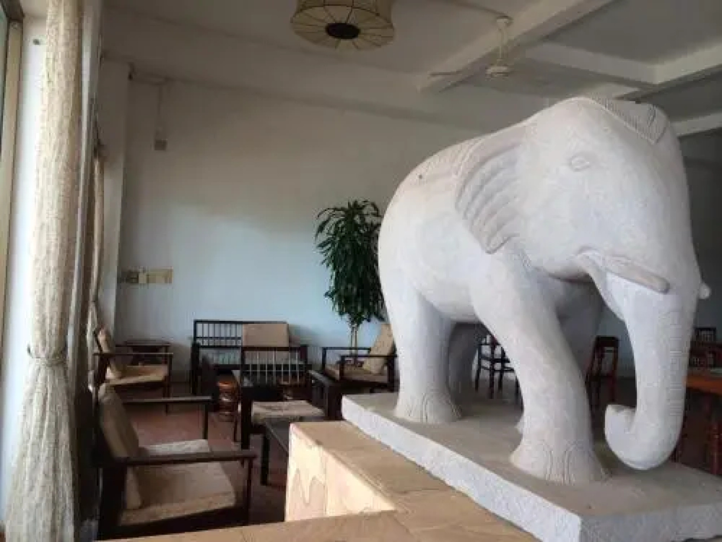 Mekong Hotel
