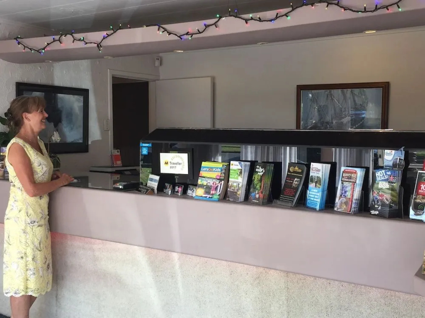 Boulevard Motel & Restaurant