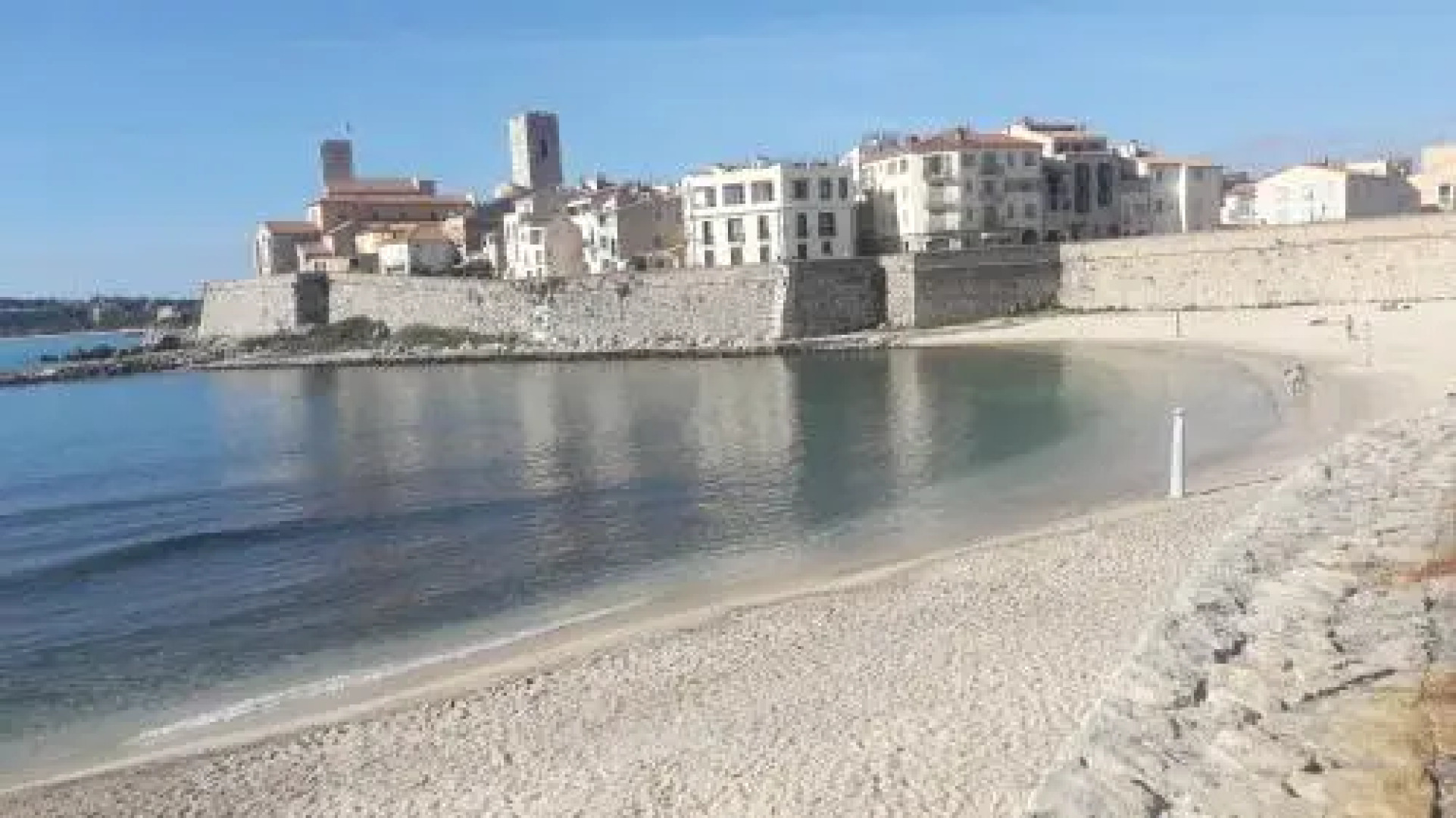 Amiral Courbet Apartment